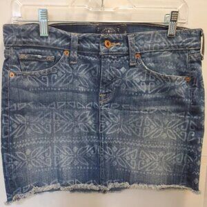 Lucky Brand Patterned Denim Mini Skirt with Raw Hem -Size 6- Good Condition